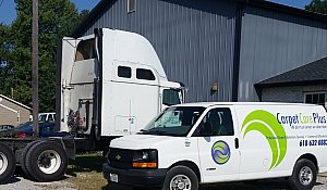 We Clean Semi-Tractors